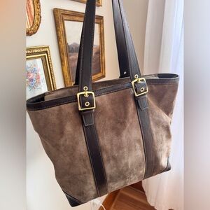 Coach Carly taupe suede tote bucket bag | F10197